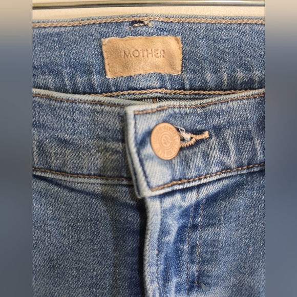 Mother The Insider Sneak in Best of Both Worlds 29 Distressed Bootcut - Picture 10 of 12